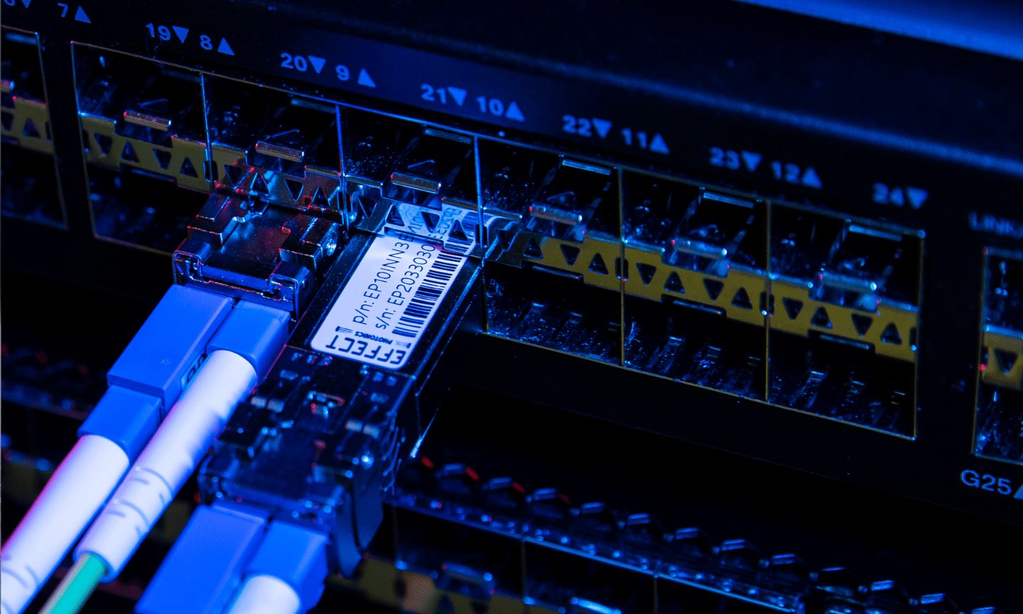 The power of self-tuning access networks